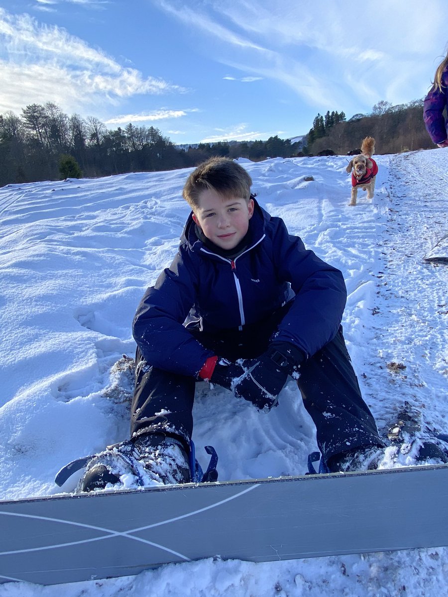 Lctoner's tweet photo. @SkiSunday1 #skisunday day 2 of boarding in Buxton, Luca age 12🏂🏂❄️❄️ https://t.co/jDWfaAajan
