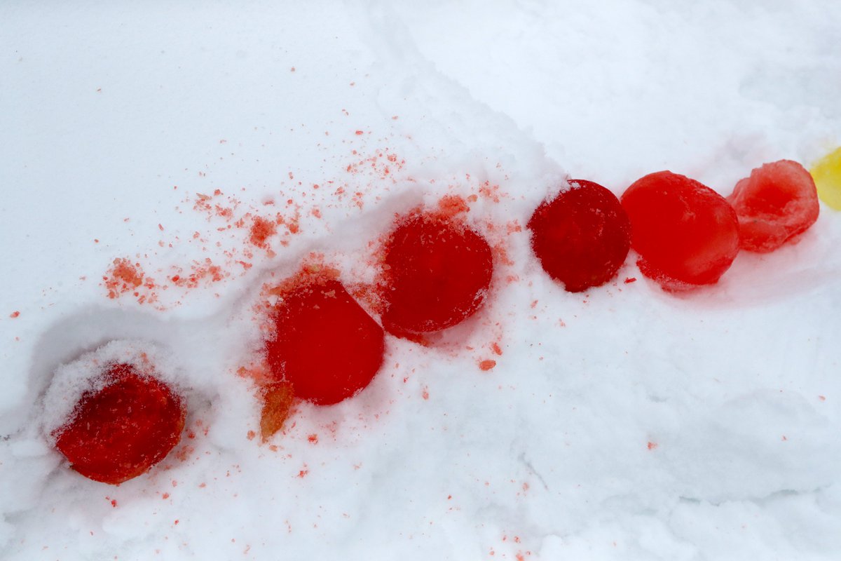 mdesisti's tweet image. Fun little story I did this morning. Count on the Bay View folks to brighten everyone's day. #LOVE  -- Group creates huge LOVE sign on a snow-covered hill in Bay View jsonline.com/story/news/loc…