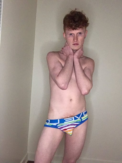 If I look shy, it’s because I’m not. https://t.co/0BDKt7SfQf