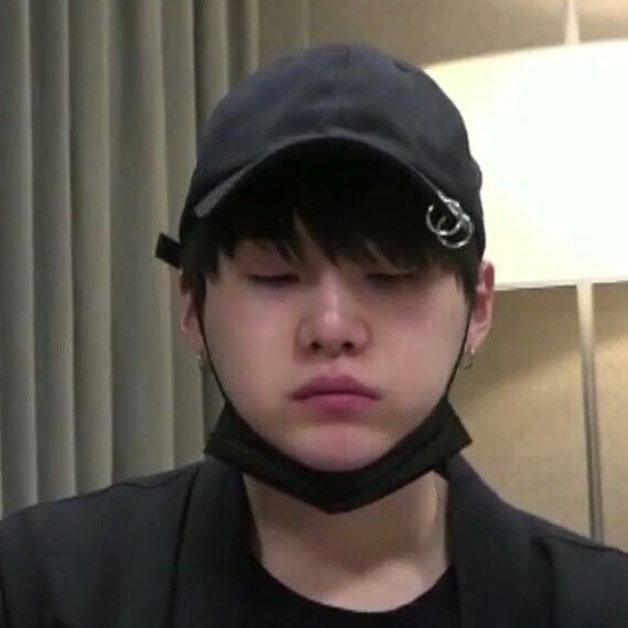 WHEN YOONGI HAS HIS MASK PULLED DOWN AND HIS CHEEKS GET ALL PUFFY AND SQUISH IS A CONCEPT IM PASSIONATE ABOUT — a thread