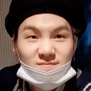 WHEN YOONGI HAS HIS MASK PULLED DOWN AND HIS CHEEKS GET ALL PUFFY AND SQUISH IS A CONCEPT IM PASSIONATE ABOUT — a thread