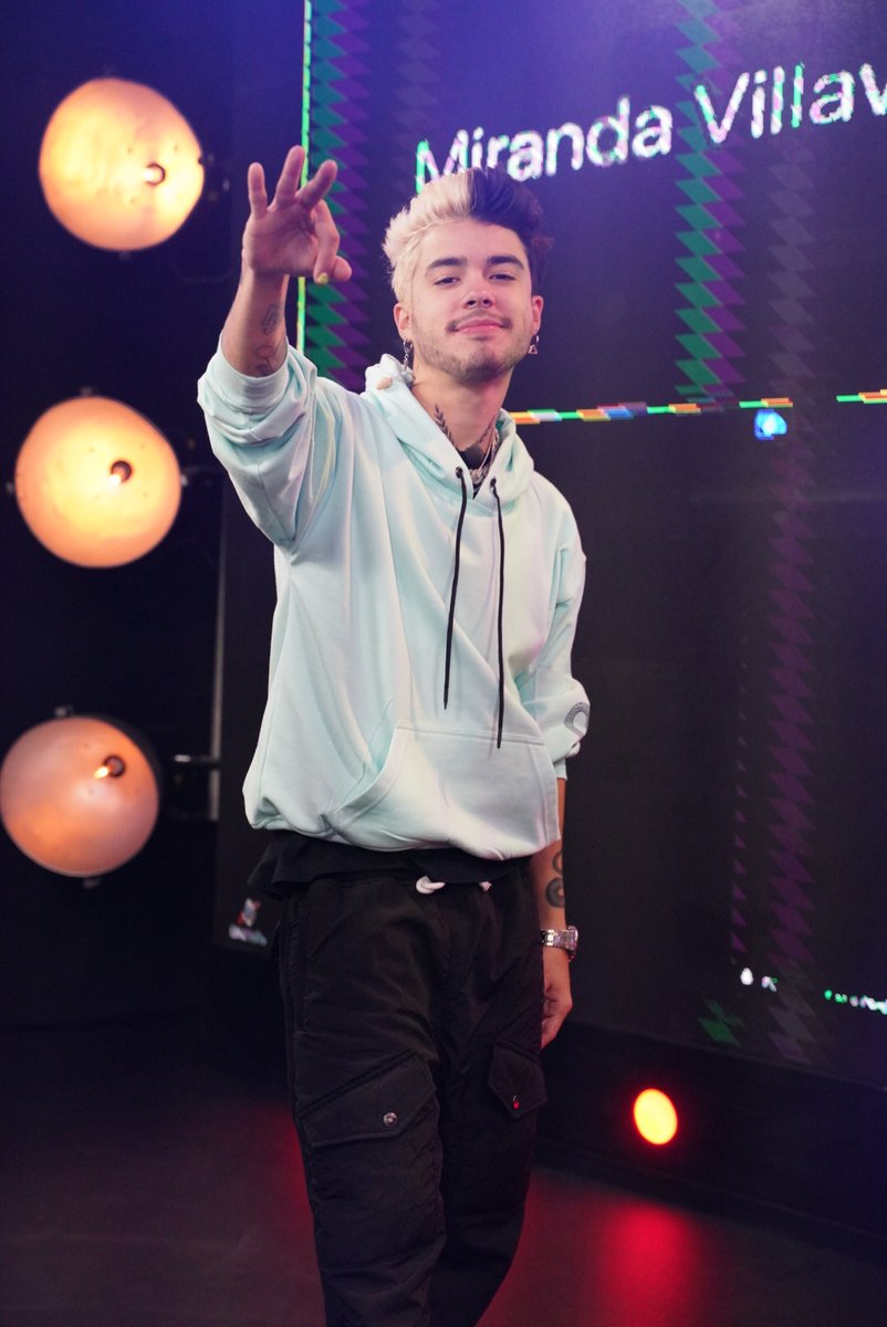 soytelehit's tweet photo. ¡Fue un día épico y no nos queda más que agradecerles a cada uno de ustedes por ser el complemento ideal de #TelehitVIPConMarioB! ¡La rompimos y dejamos en claro que l@s #bautisters son de otro nivel! 😌 #MarioBEnTelehit https://t.co/C1xMGlmi91