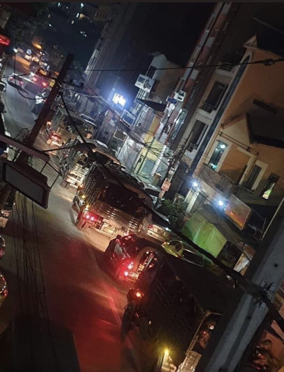 JustKoWi's tweet photo. As combat-ready soldiers rolled into the residential areas of Myanmar, these military junta cut off internet. However, sources manage to confirm multiple illegal arrests, setting houses on fire and so on during the Internet outage. #WhatsHappeningInMyanmar #RejectMilitaryCoup https://t.co/Nco40fnZtN