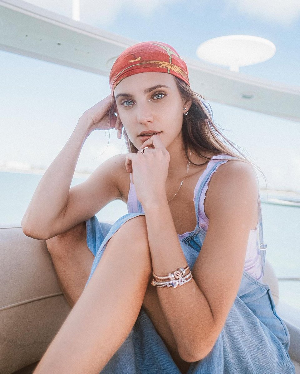 BarbarenaTh's tweet photo. but first, self love 💕💕💕
self-gift today and always from @theofficialpandora 💘
#pandoramx #pandoravalentines
by @ edavidm bb de luz 📷✨
📷 Maca IG https://t.co/Dqf5yAttRi