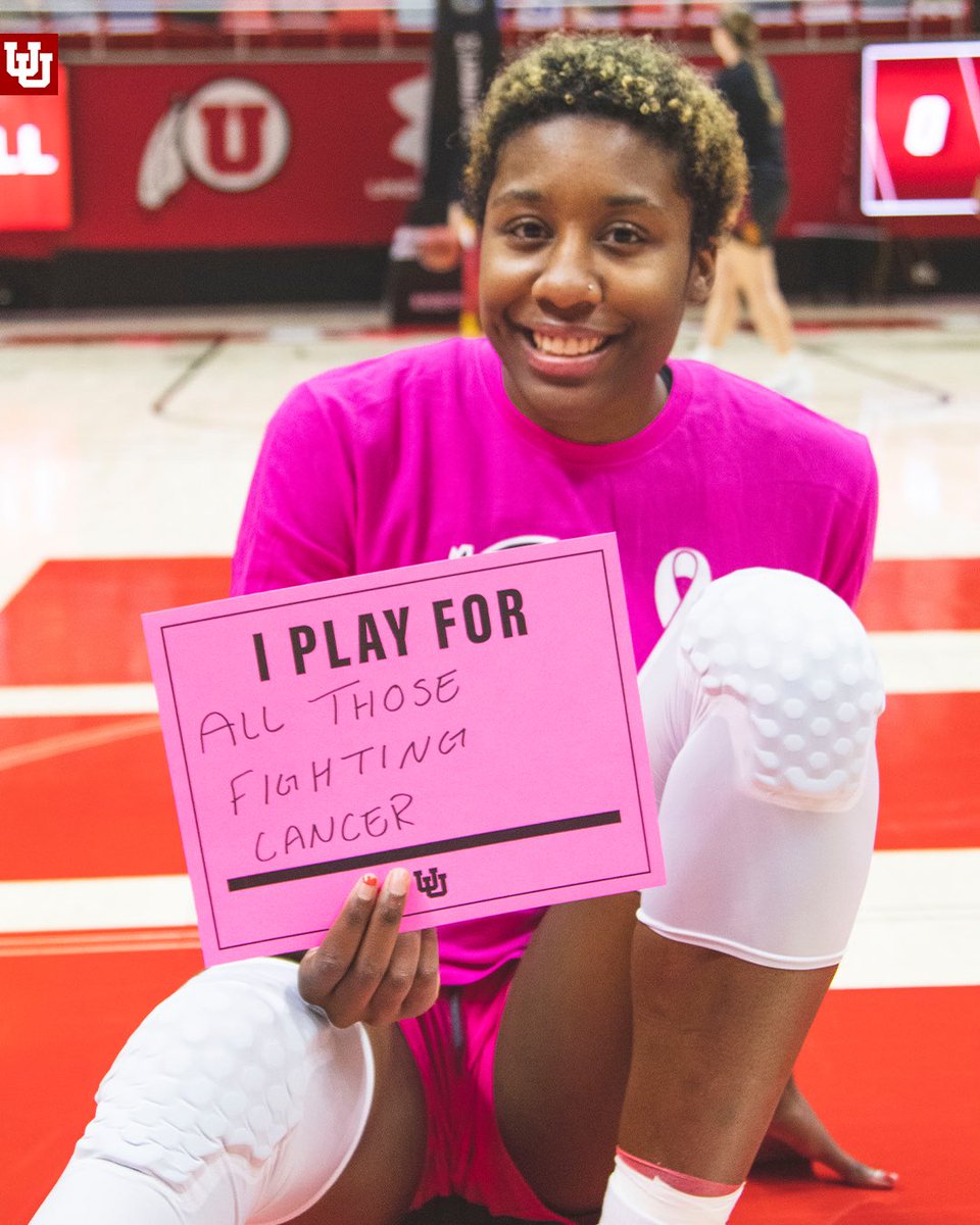 UTAHWBB's tweet photo. Bigger than ball. 🎗💗 https://t.co/9n2oE5mcAW