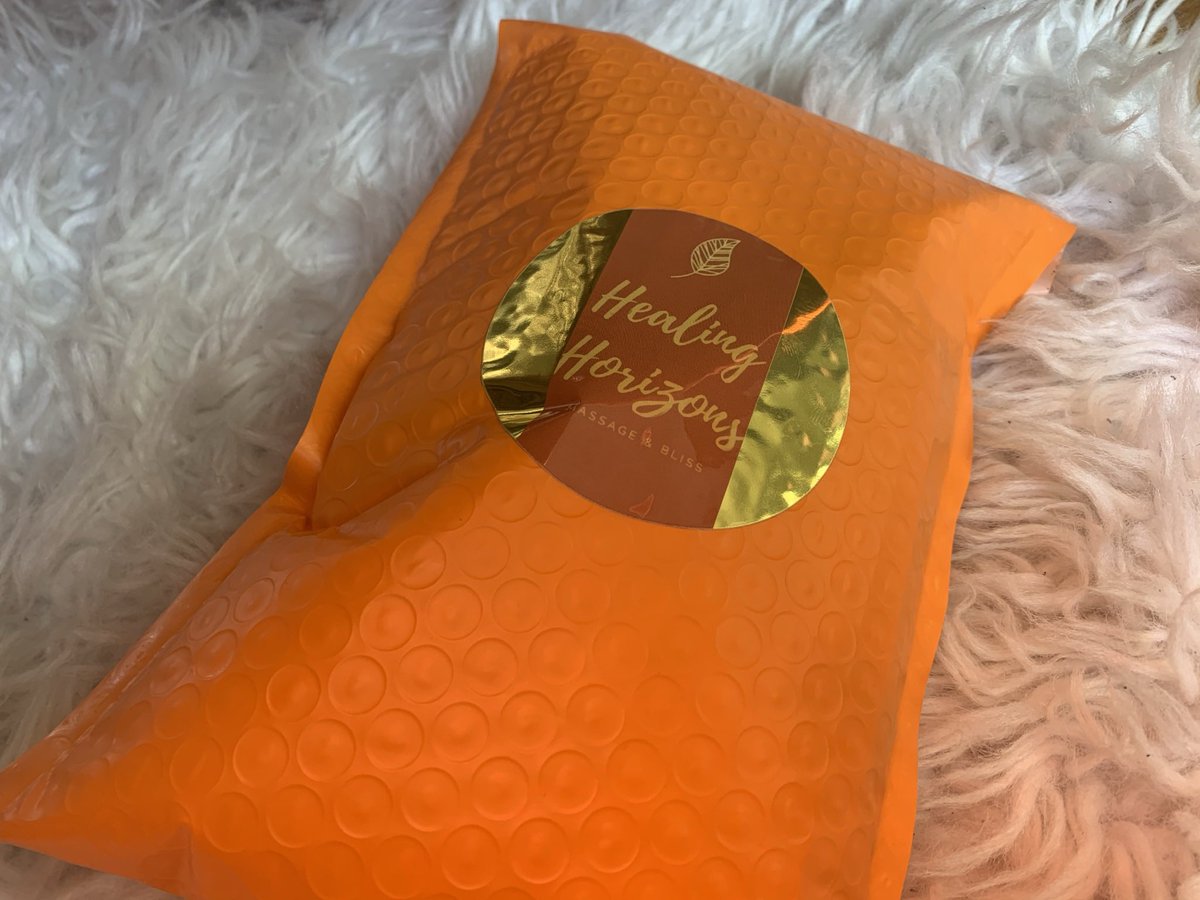 sammiespice's tweet photo. @chloexhalle Purchase your spa kits and essentials w/ FREE SHIPPING today only! Happy Love day! ❣️

https://t.co/7rXPbv1ij9 

@HorizonsHealing  ❣️ https://t.co/9uFokFByRC