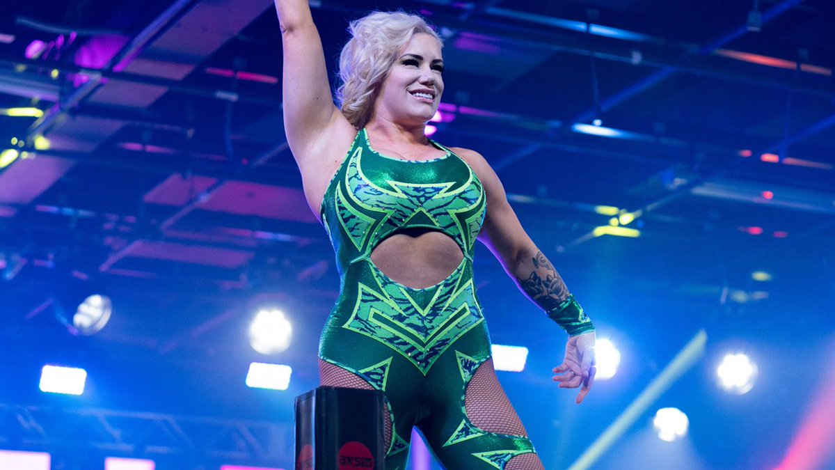 Seeing reports that #WeraLoca #TayaValkyrie has signed with #WWE. Huge Congratulations 👏 go out to her. She's earned this opportunity.