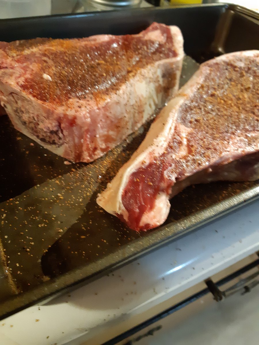 T bone Stek night #BBQ #wine #bbqlife #PEC