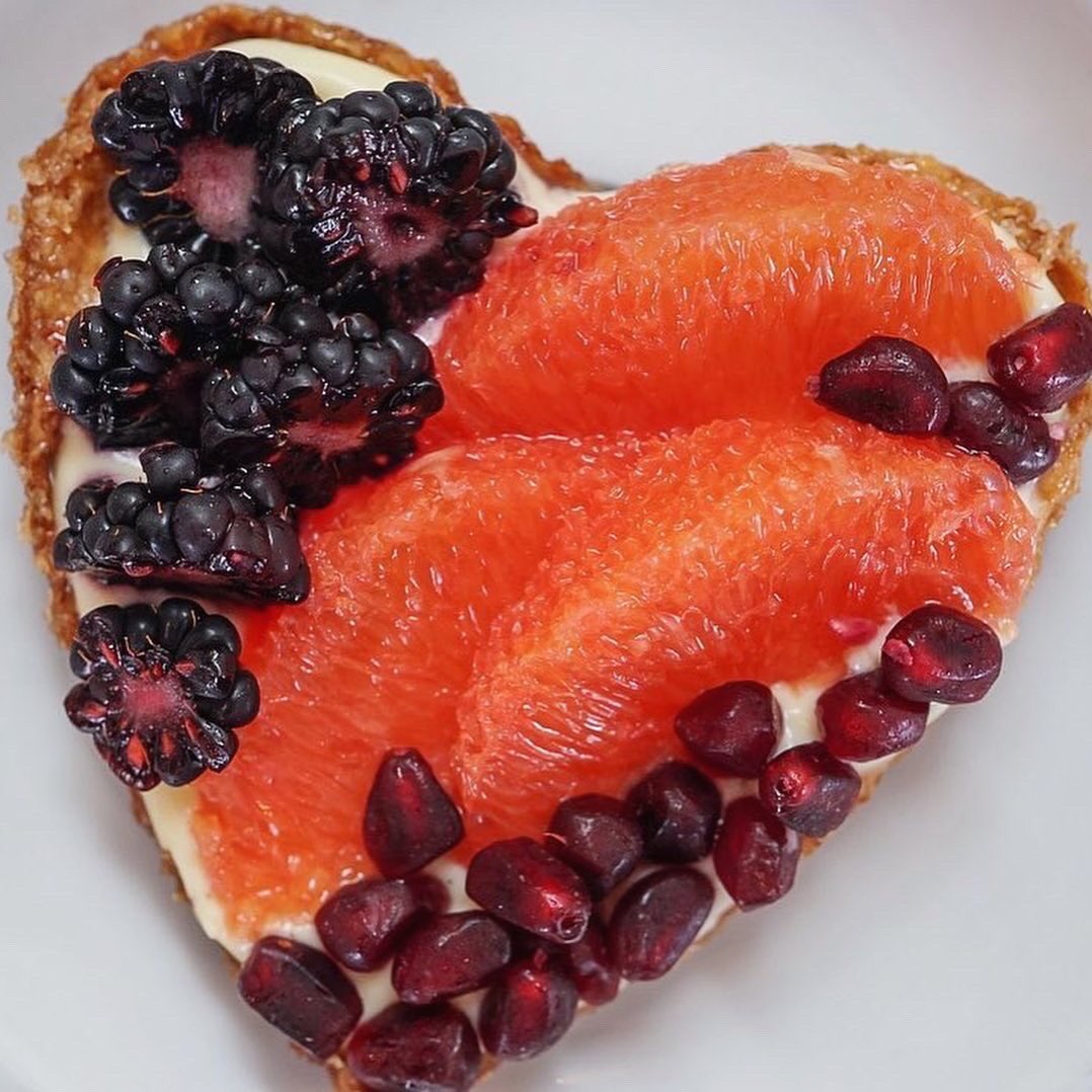 L.A. Loves Alex's tweet media