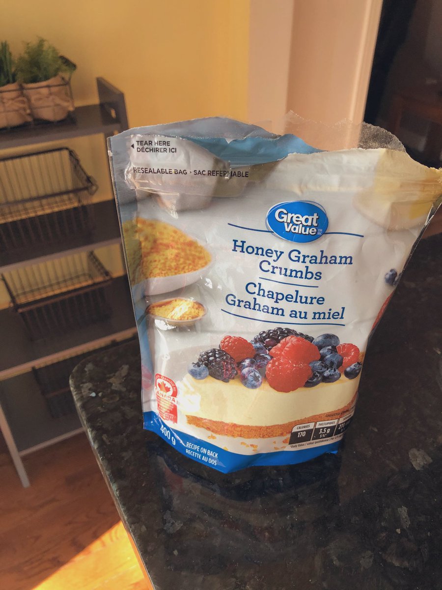 Belle_Shelle's tweet photo. Lazy pie maker. π#grahamcrackercrust https://t.co/jfrvI3I1WB