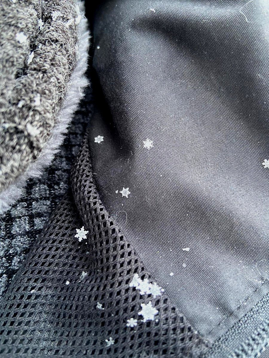 AlstonArts's tweet photo. Pretty whilst it lasted #snowflake ,  #ice and all things nice. https://t.co/2Bda1jWRUa