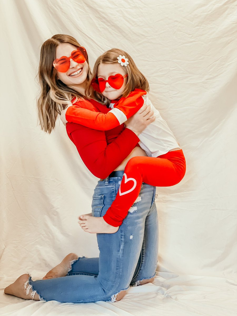 Brooklynn_Hun's tweet photo. Hi happy Valentine’s Day ❤️ https://t.co/mUWt1R3aCx