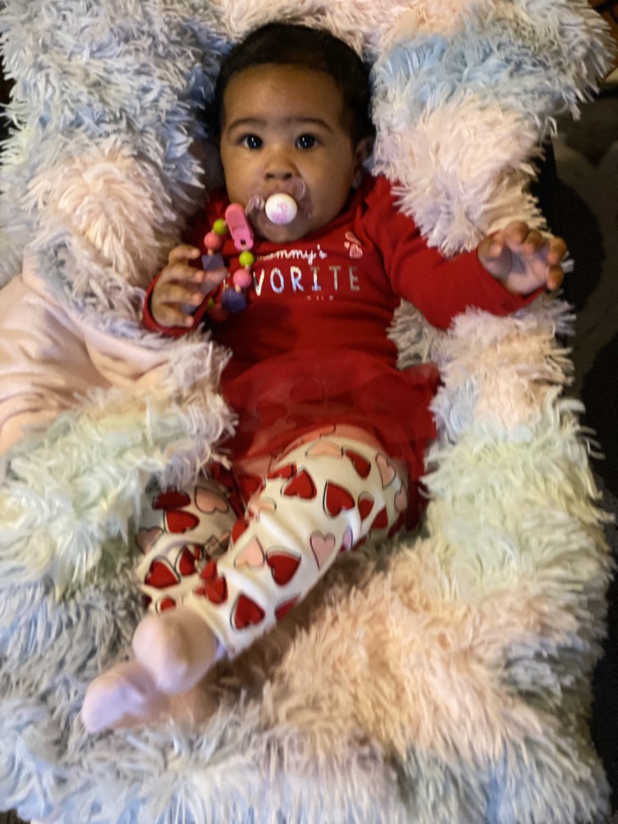 aisanoj__'s tweet photo. Happy Valentine’s Day 💕from mommy’s favorite valentine https://t.co/XLJqTrHP6J