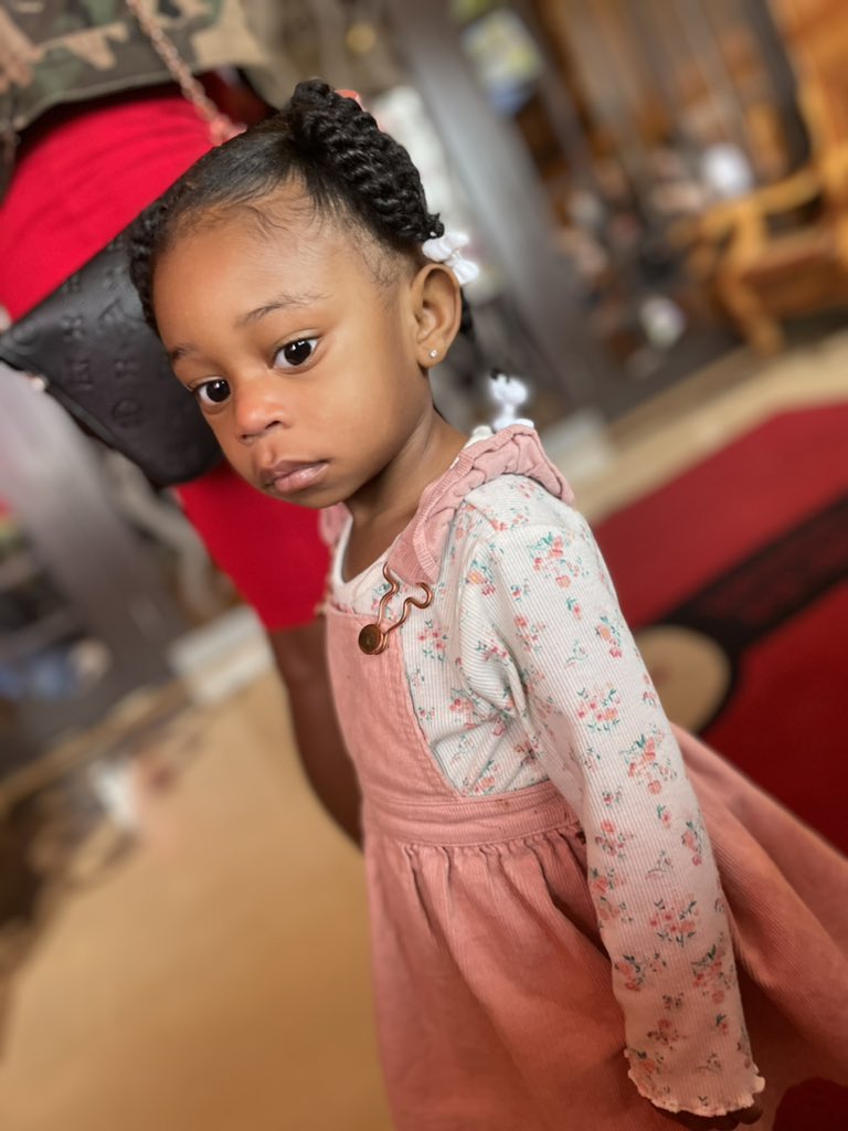 BufordNya's tweet photo. My baby so pretty 💗 https://t.co/iUuqq4PB5b
