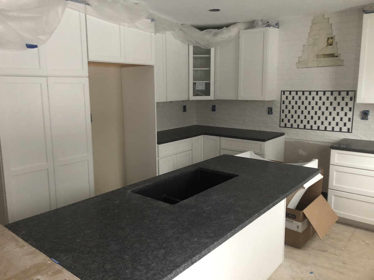 kimberlygrigsby's tweet photo. It’s coming along. I’ll get to move mid/late March 😃. Master bath, guest bath (original medicine chest - light fixtures and tub being refurbished), mud room, new kitchen (used to be a bedroom). #OldThingsNew #GreatGrandmasHouse #circa1920s https://t.co/ultZvVw73i