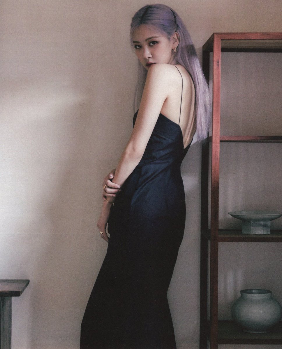 rosé pics tweet media