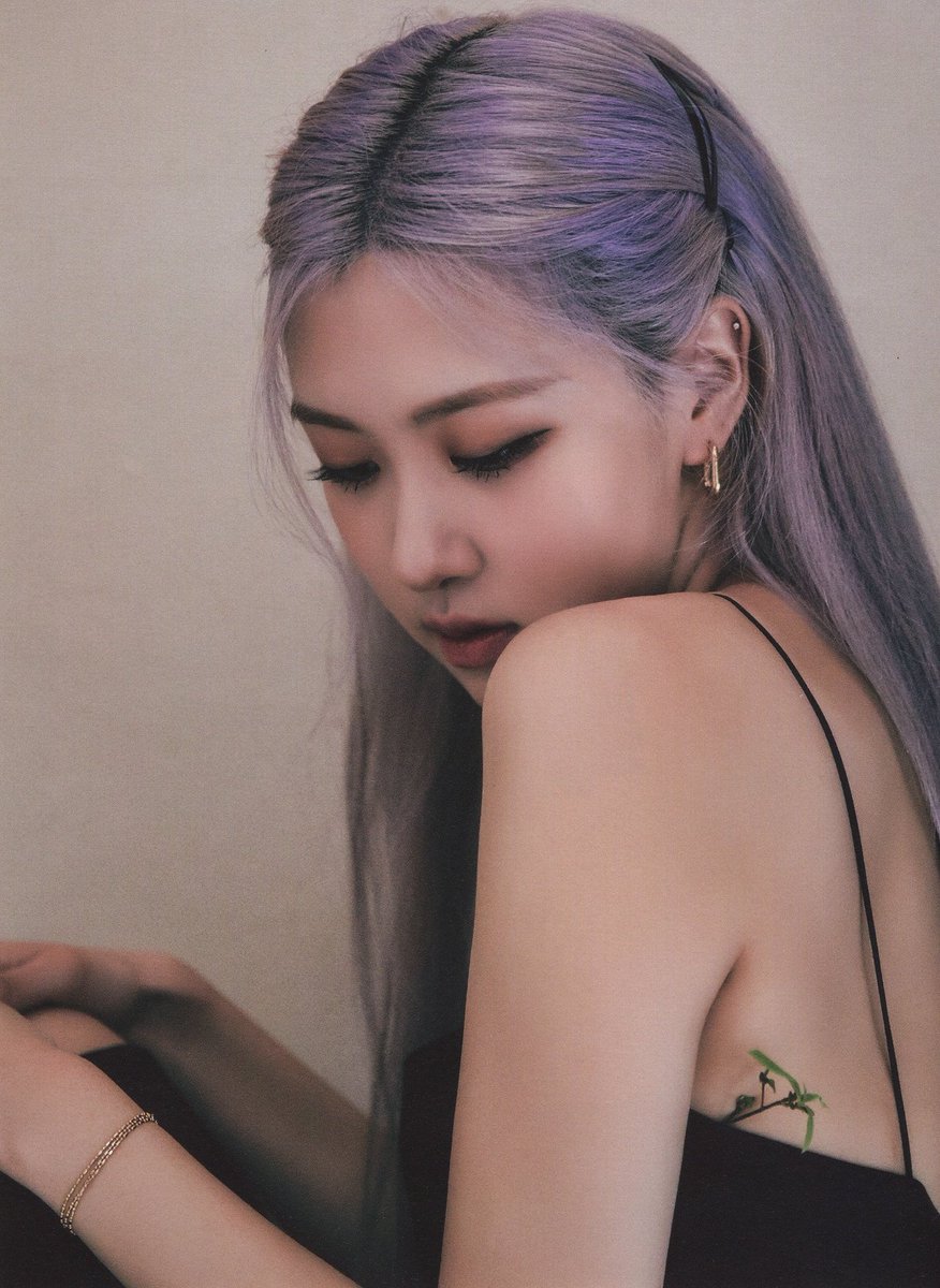 rosé pics tweet media