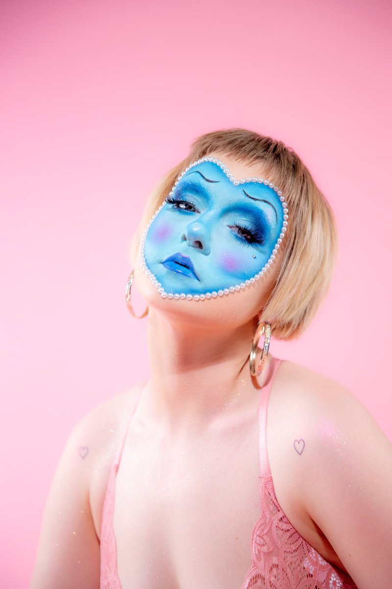 areyoujoh's tweet image. i think i wanted you to break my heart  (makeup by @Cyoungmakeup )