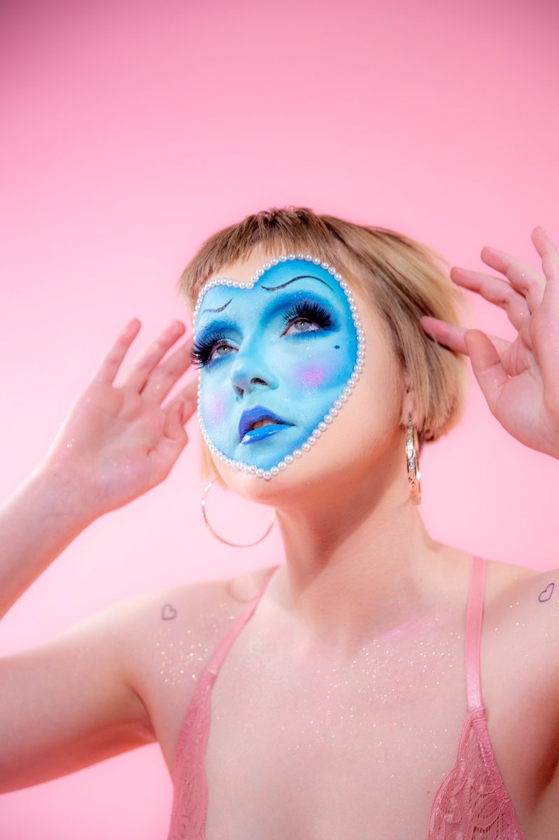 areyoujoh's tweet image. i think i wanted you to break my heart  (makeup by @Cyoungmakeup )