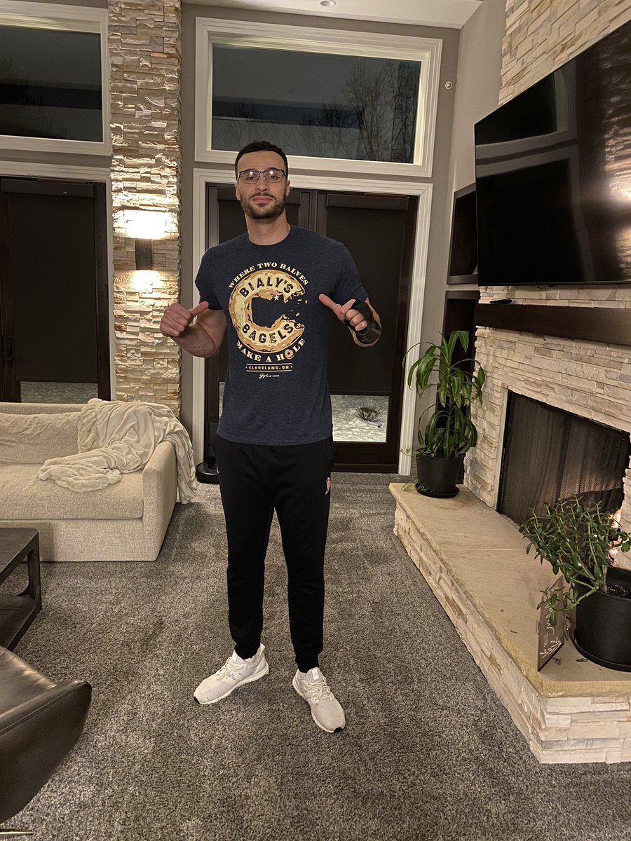 Larrydn22's tweet photo. Support @BialysB with me tonight by bidding on tonight’s game worn jersey!!

Go to the @cavs app under the Gameday + tab ‼️ https://t.co/cjQIUxrYGe