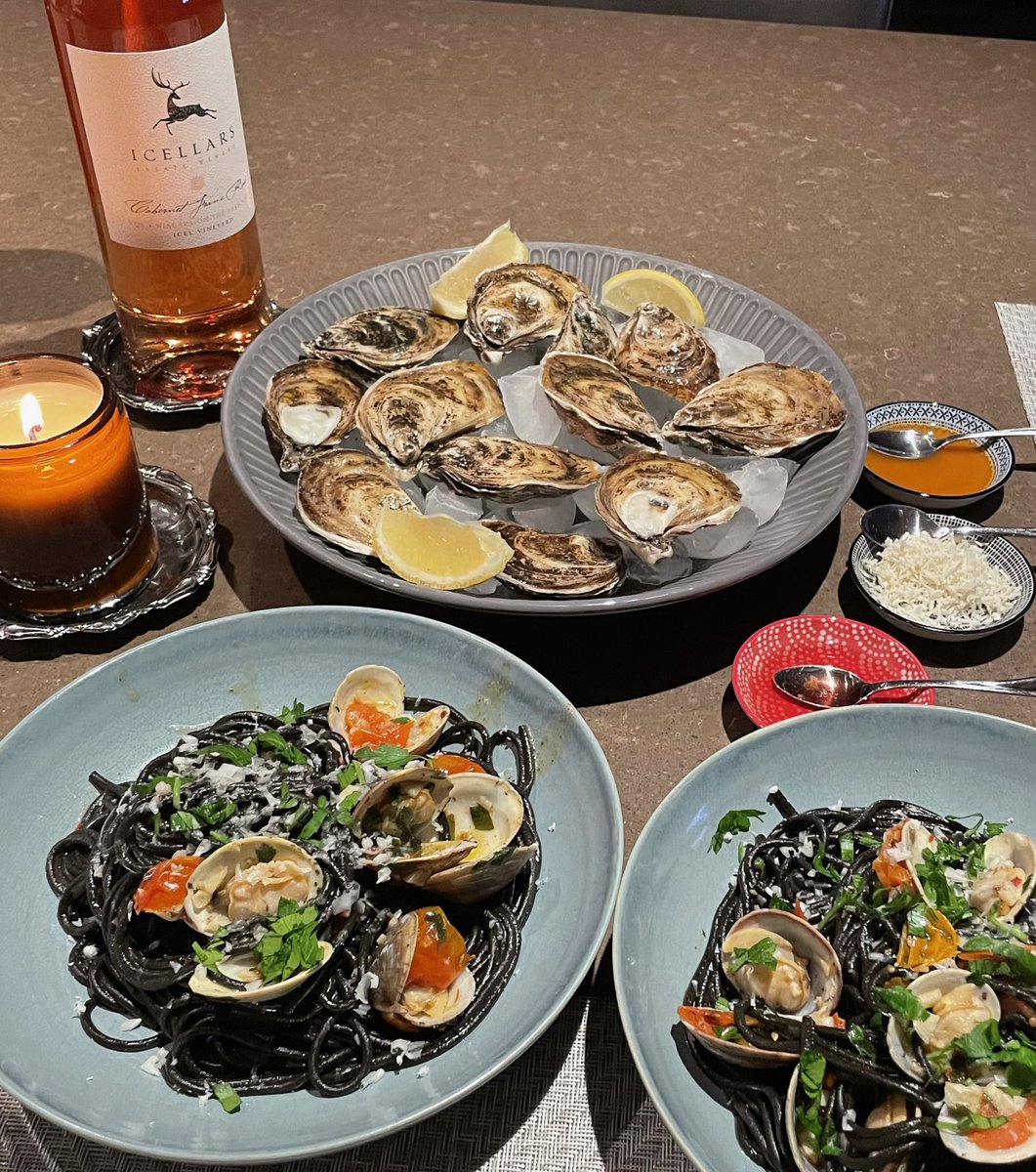 SuzoSuzana's tweet photo. Amazing Oysters from @TideandVine and wonderful Cab Franc Rosé from @FoolAnd60Acres 

Sepia Pasta w/clams...care of yours truly...@scooterjolly - how did I do?? https://t.co/GlcLL74bwp