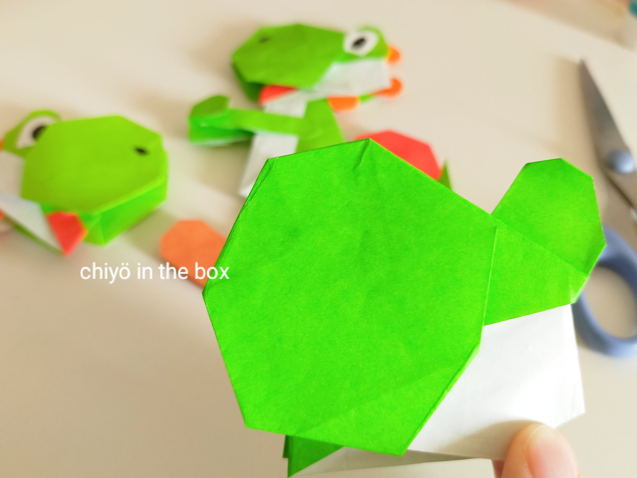 Chiyointhebox Yoshi S Face Base Is Folded With One Sheet Of Origami Paper Let S Make Origami Yoshi With Me T Co M71yut1xgw Yoshi Supermario Nintendo Game Origami Paper Crafts おりがみ ヨッシー Youtube
