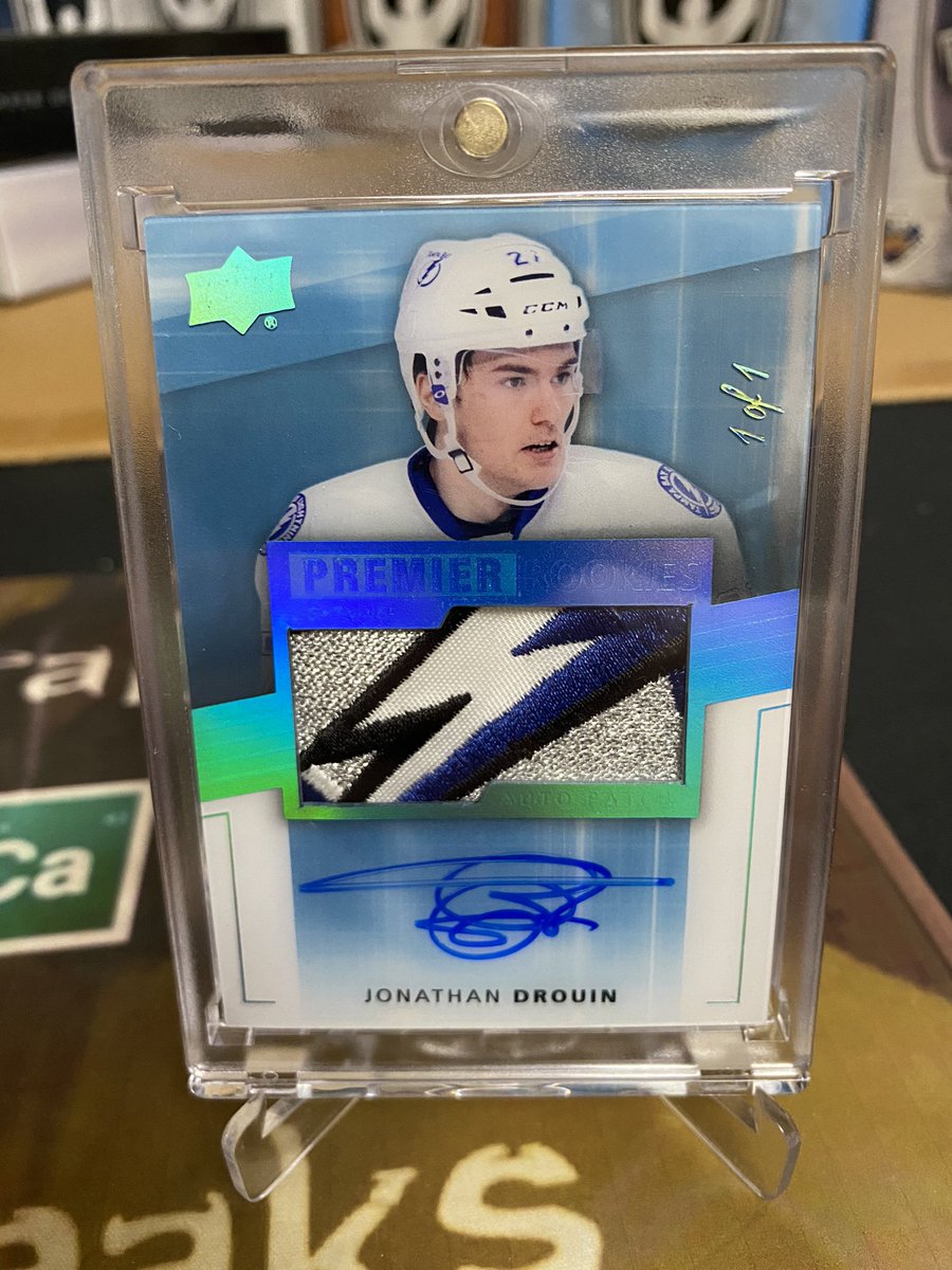 HobbySpotAndQCB's tweet photo. 🚨😳🤯🔥 BOOM! 🔥🤯😳🚨 Another MONSTER card tonight in QCB! Absolute insane Patch of @jodrouin27 ! #wegotabanger Loaded case getting us amped up for Cup release day this wednesday! Product provided here by our friends at @WaynesCards! @UpperDeckHockey #showyourhits #lovethehobby https://t.co/q022iYc3Ml