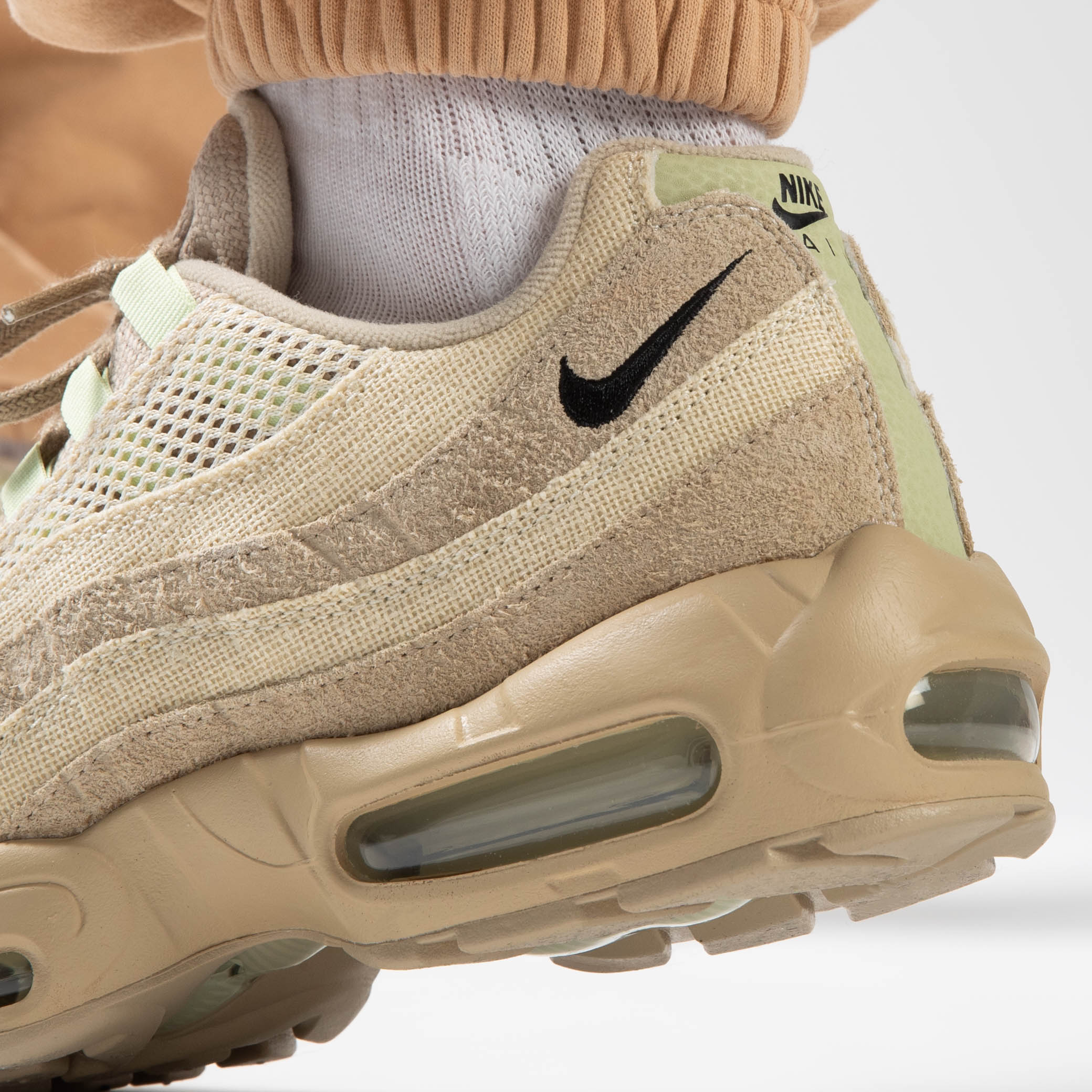 Titolo Nike Air Max 95 Premium Grain Are Now Online Shop T Co Ja498jjf9d Us 7 40 Us 10 5 44 5 Dh4102 0 Titolo Nike Airmax95 Grain Premium T Co Qjor9kvg4p Twitter
