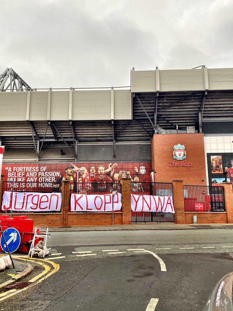 CaptivateNeung's tweet photo. #YNWA https://t.co/BrmD11QYwc