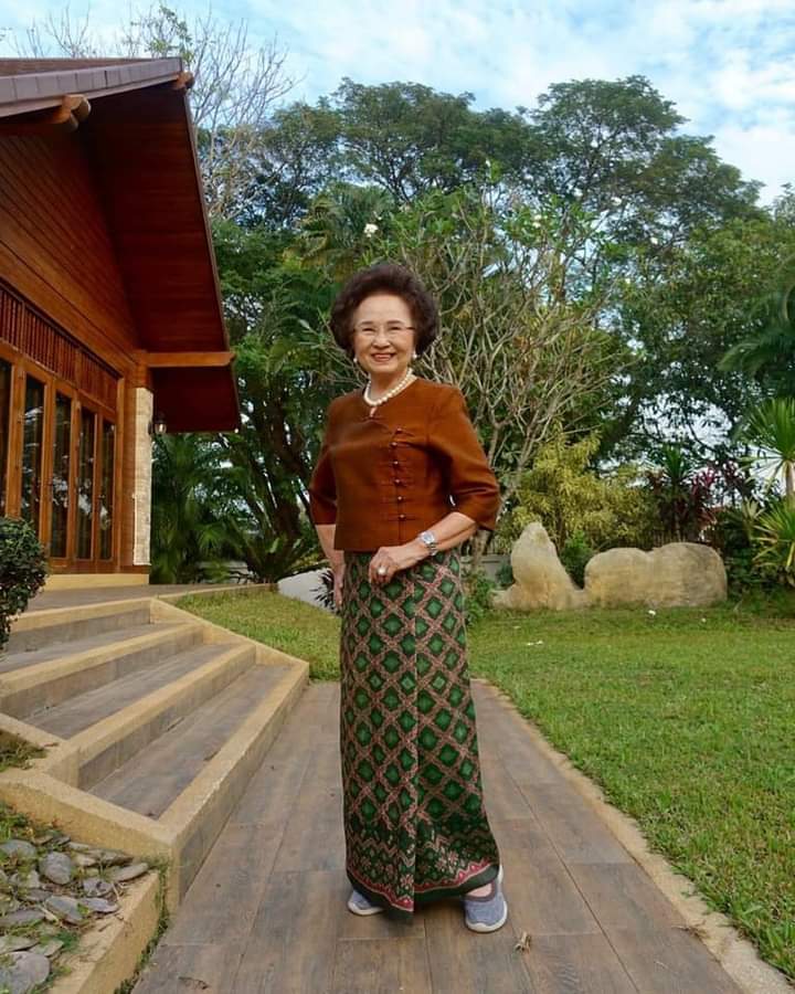 CChsng's tweet photo. https://t.co/F6YU9Iwtky https://t.co/XEkV2nM9Yc