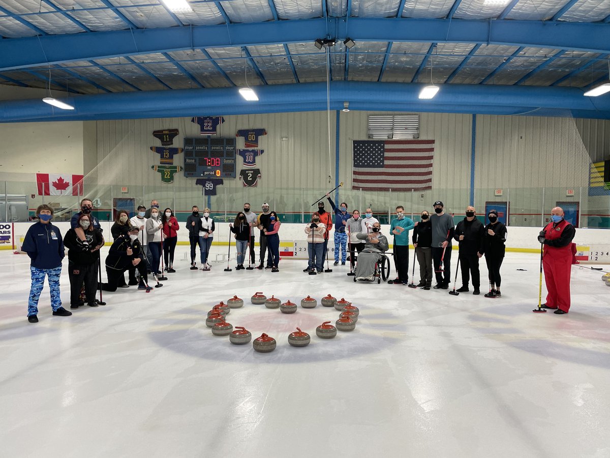 CurlingOrlando's tweet photo. Thanks to everyone who came to our SOLD OUT Valentine’s Day #Learn2Curl!

Check out our upcoming events at https://t.co/JsXBbhBH3Q

Happy Valentine’s Day!!!
🥌❤️🥌❤️🥌 https://t.co/QsPTSsi2uK