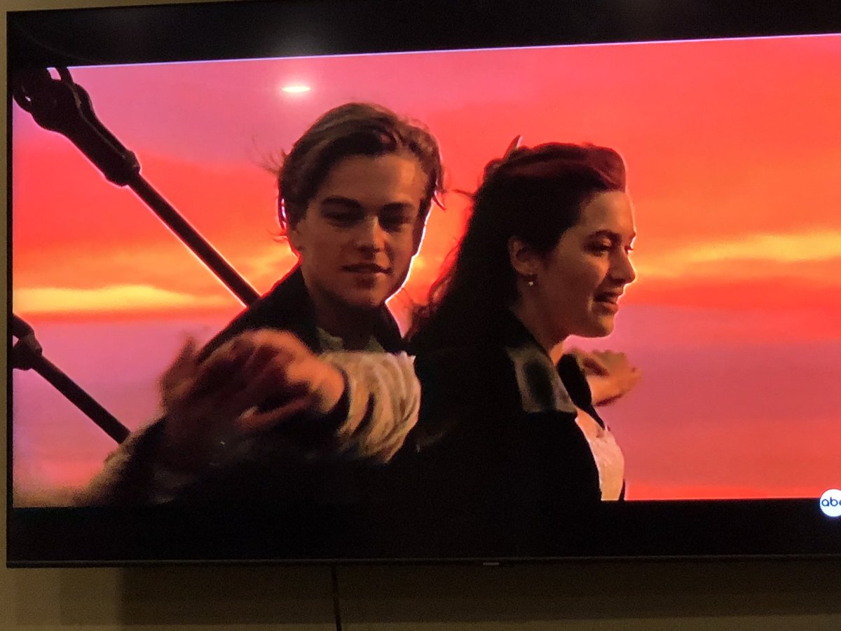 StacyB84's tweet photo. How can I Make this my Valentine’s Day??? @LeoDiCaprio still want you to be my valentine.  (Yes I still love cory beauchamp). Lol https://t.co/DWMGugQEVQ
