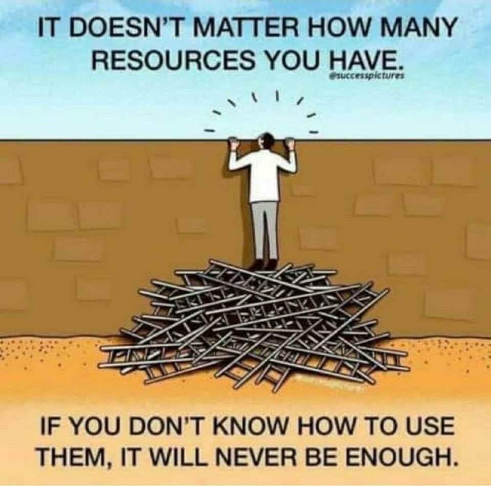 PriyankaJShukla's tweet photo. Start where you are.
Use what you have.
Do what you can.

Complaining about what you don’t have- would never help. What you do with what you have- would be your biography one day.

#MondayMotivation https://t.co/mQ3vm14faF