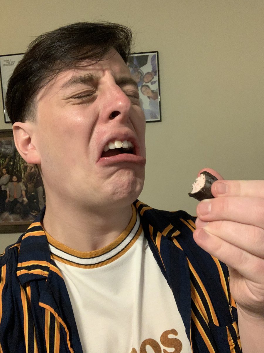 ThomasSanders's tweet photo. Valentine’s Day is all about taking chances 😍 https://t.co/jQUjXDzsK0