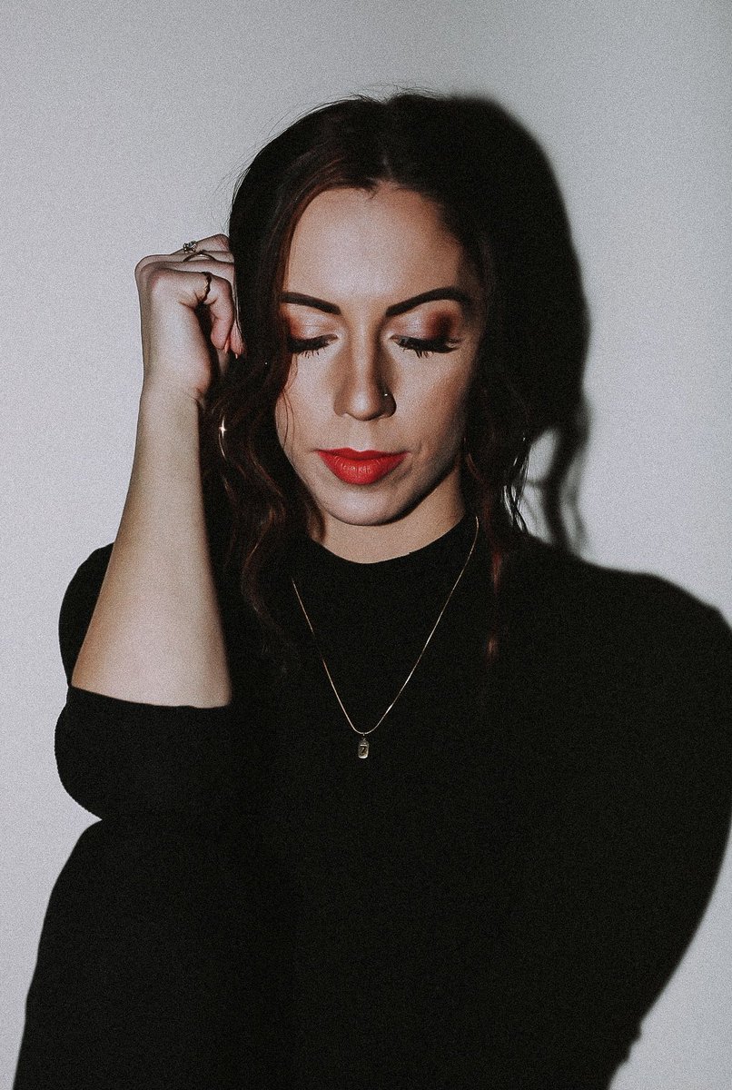 Fadwaaaa's tweet photo. Took some pictures of @LydiaLaird tonight because why not? 🤍 https://t.co/Pt3f81A1Lp