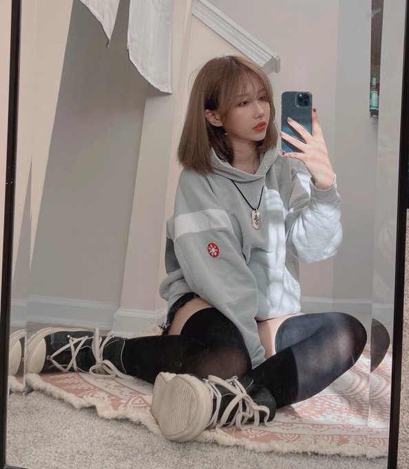 コスプレイヤー洛洛子のTwitter画像2