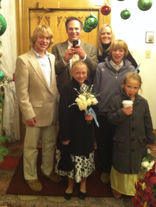 Whitney Banz tweet media