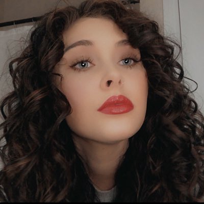 TAYLS_BAYLS1998's tweet photo. #NewProfilePic https://t.co/WdLBkTtlyS