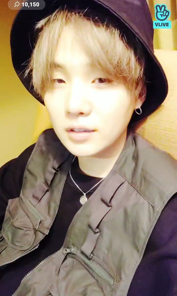 everything is ugly until Min Yoongi wears it - a thread