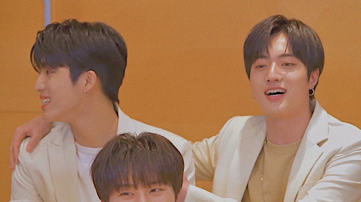 wtnbjw's tweet photo. ชอบจริงเลยอะไรแบบนี้😆☺️ https://t.co/ITvReTDBSf