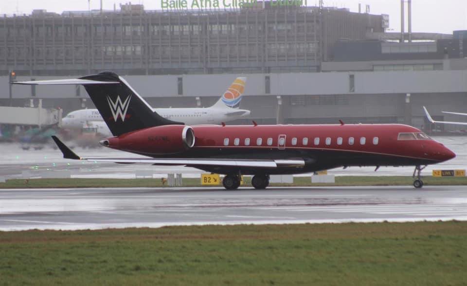 WWE: Jet della federazione avvistato a Dublino *FOTO* EuPYd6GXMAY-hCt?format=jpg&name=medium