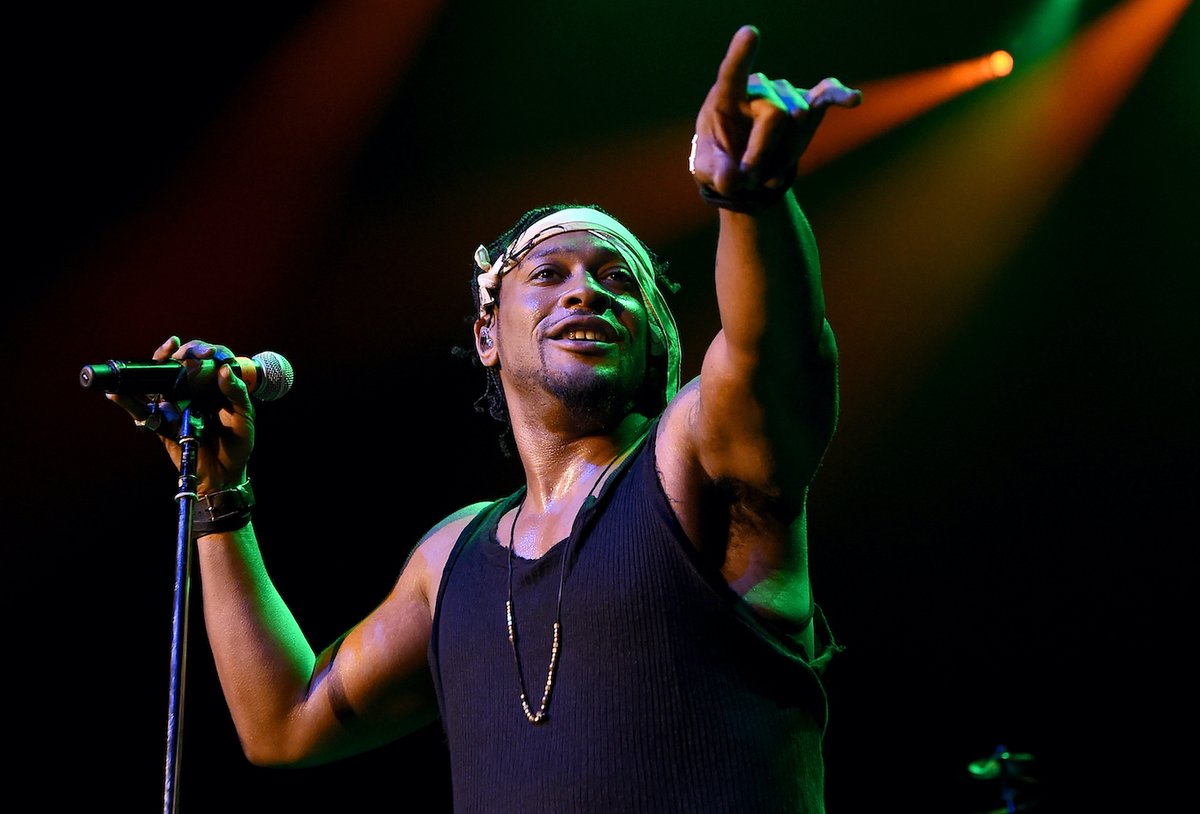okayplayer's tweet photo. It’s official. 

D’Angelo is set for a live #Verzuz event at The Apollo Theatre. 

https://t.co/P6Uh2Kt5Fi https://t.co/icnaLUw3z1