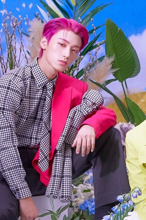 a thread to make your twitter pink  #StanWorld  #ATEEZ  #에이티즈  @ATEEZofficial