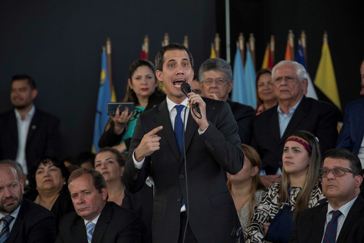 More corporate media stenography translated:"Mr. Guaidó declared himself the interim head of state, drawing an outpouring of support from Venezuelans". Well, there were sizable crowds, but they never made it out of the opposition middle-class strongholds in east Caracas.