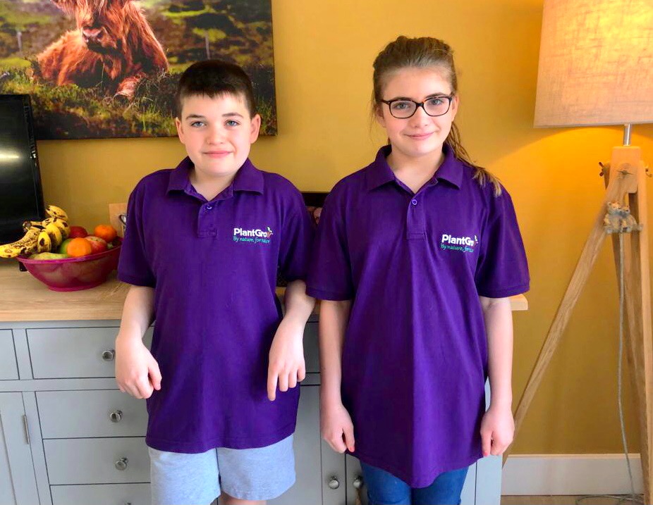 PlantGrowUK's tweet photo. Meet George &amp; Evelyn.

Our youngest team members 💜

#familybusiness #familyrun #together #family #business #organic #plantbased #vegan #natural #allotment #eco https://t.co/uZhri3Wxru