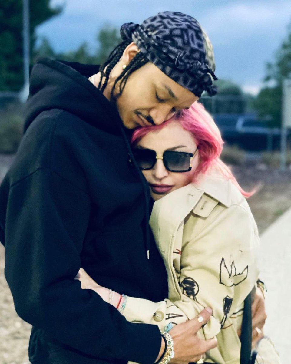 Madonna's tweet photo. Been around the World with my Valentine this Year.........🌎🌍🌏 Oh what a Beautiful Trip. ♥️. Happy Valentines Day Mr. Williams #ahla_malik https://t.co/7fXUZpRtUV