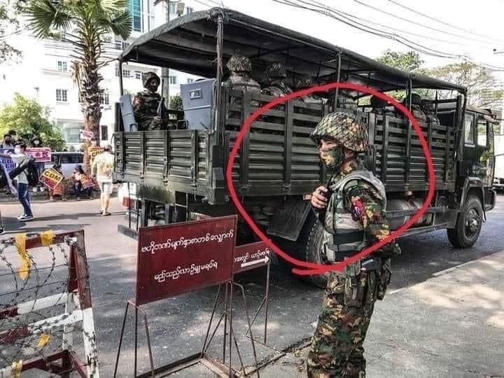 PyaeHtunn's tweet photo. Soldiers from China ?????? #ShameOnYouChina #WhatsHappeningInMyanmar #ChinahelpMilitaryCoupforOwnbenefit #HumanRightsViolations https://t.co/rJOmge9IvU