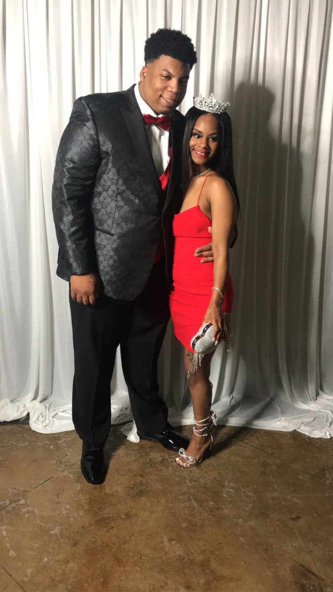 leleeeee__'s tweet photo. Happily Ever Allenโค๏ธ kiss the Miss goodbye๐ #O21421 #valentinesbride #allpraisebetothemosthigh https://t.co/2NMreFnn8M