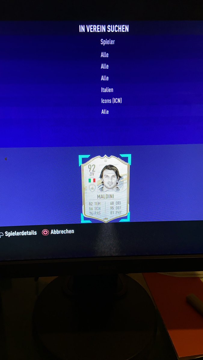 Gestern auf Spontan eine Middle Icon roulette SBC gemacht und siehe da, die beste Italienische Icon gezogen.😍EA widermal im Gönner Modus. <a href="/SparxEsports/">SparxEsports</a> @EAFIFAesports