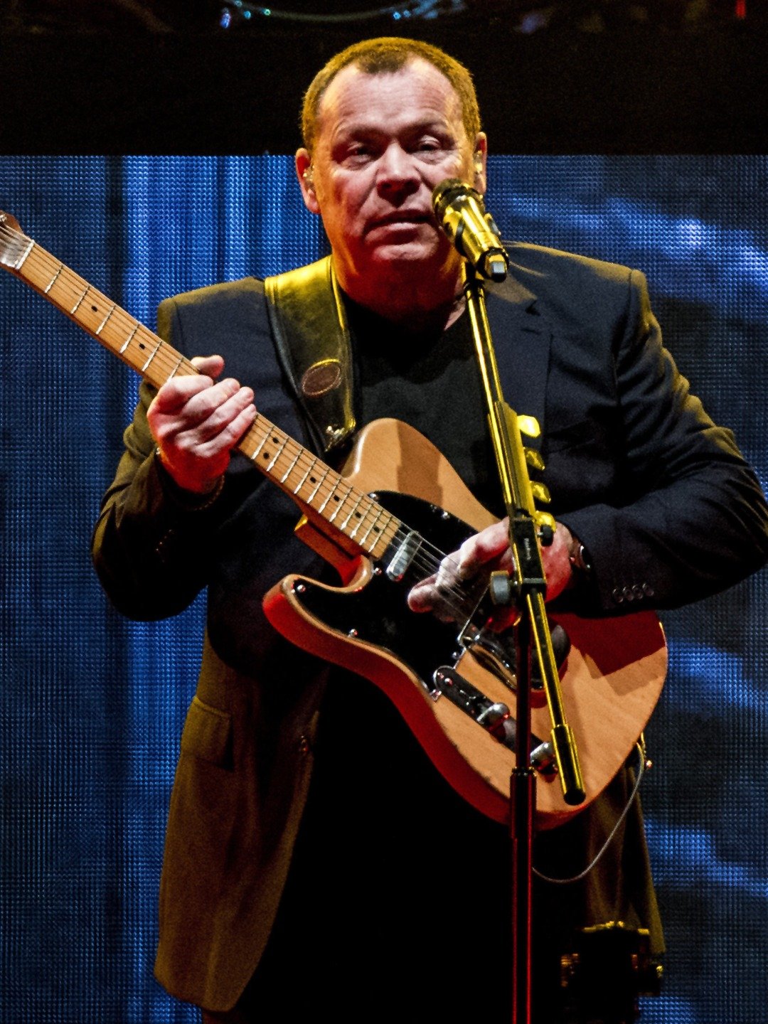 Please join me here at in wishing the one and only Ali Campbell a very Happy 62nd Birthday today  